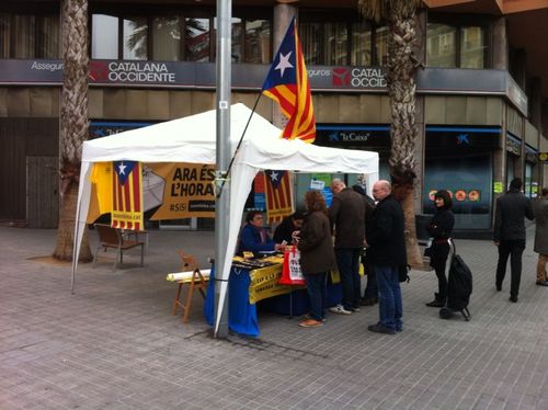 Vine i participa a Signa un vot per a la Independència!